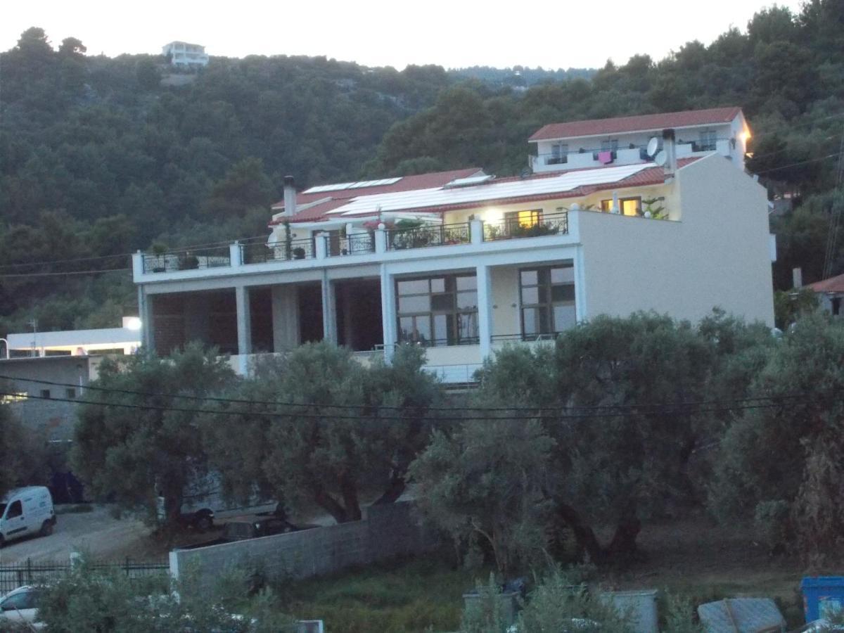 Apartamento Rhodon House Skiathos Exterior foto